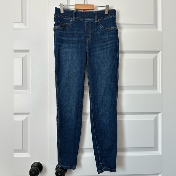 SPANX Every Wear Pull-on Ankle Skinny Jeans - Picture 1 of 7